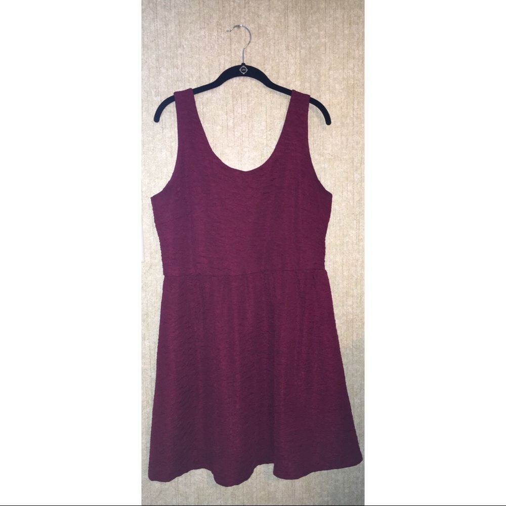 Maroon Sleevless Dress